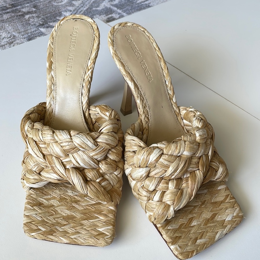 Bottega Veneta heels